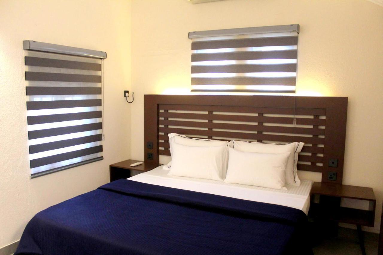 Morning Star Resorts Негомбо Екстериор снимка